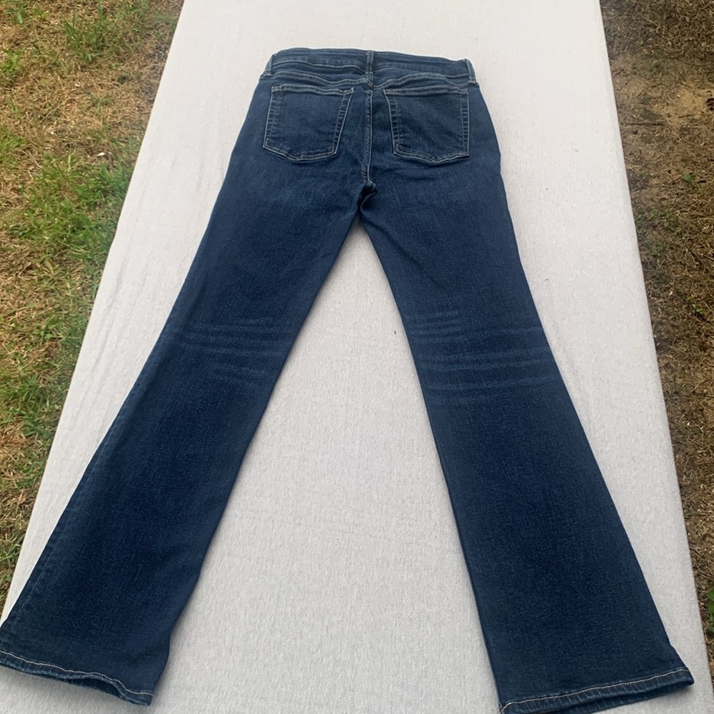 FREE ASSEMBLY Blue Straight Leg Jeans with Classic Style - Picture 11 of 15